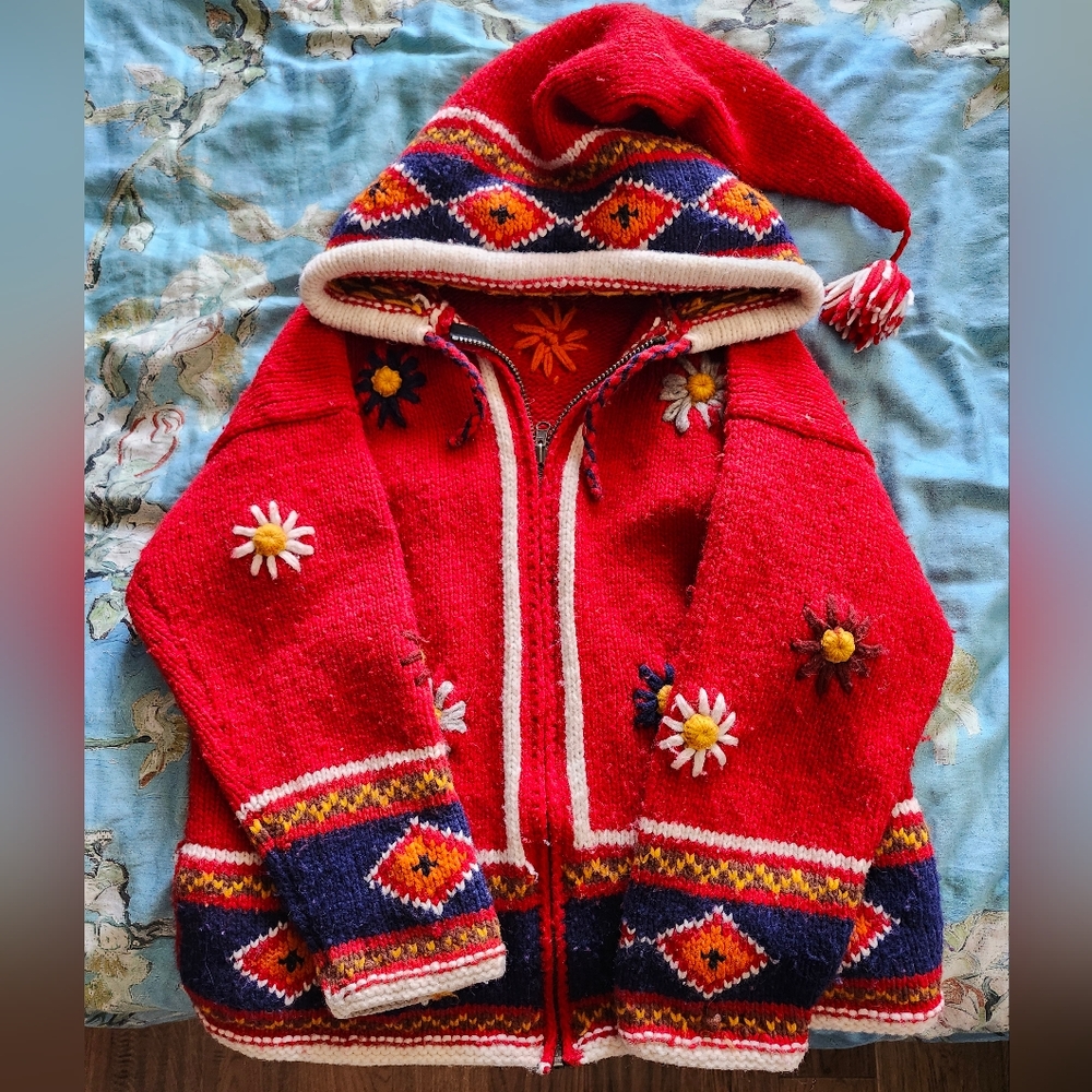 Cute, adorable elf hoodie 🧚‍♀️